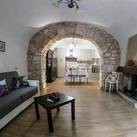 La Casa Dei Nonni 3* San Donato Val di Comino